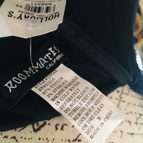 💝New Roommates Black Dress 👗 Small - Picture 6 of 6